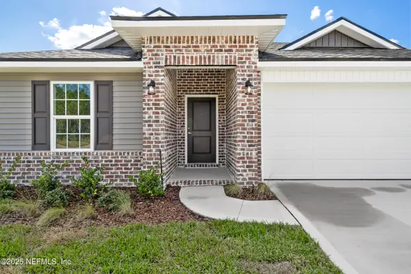 8357 Helmsley Boulevard, Jacksonville, FL 32219
