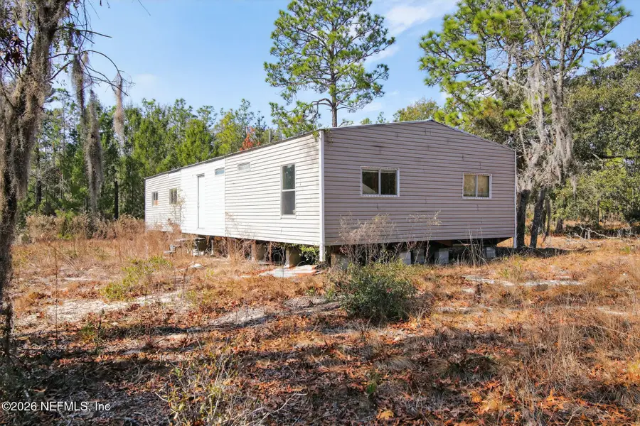 171 E Washington Street, Hawthorne, FL 32640 - #2