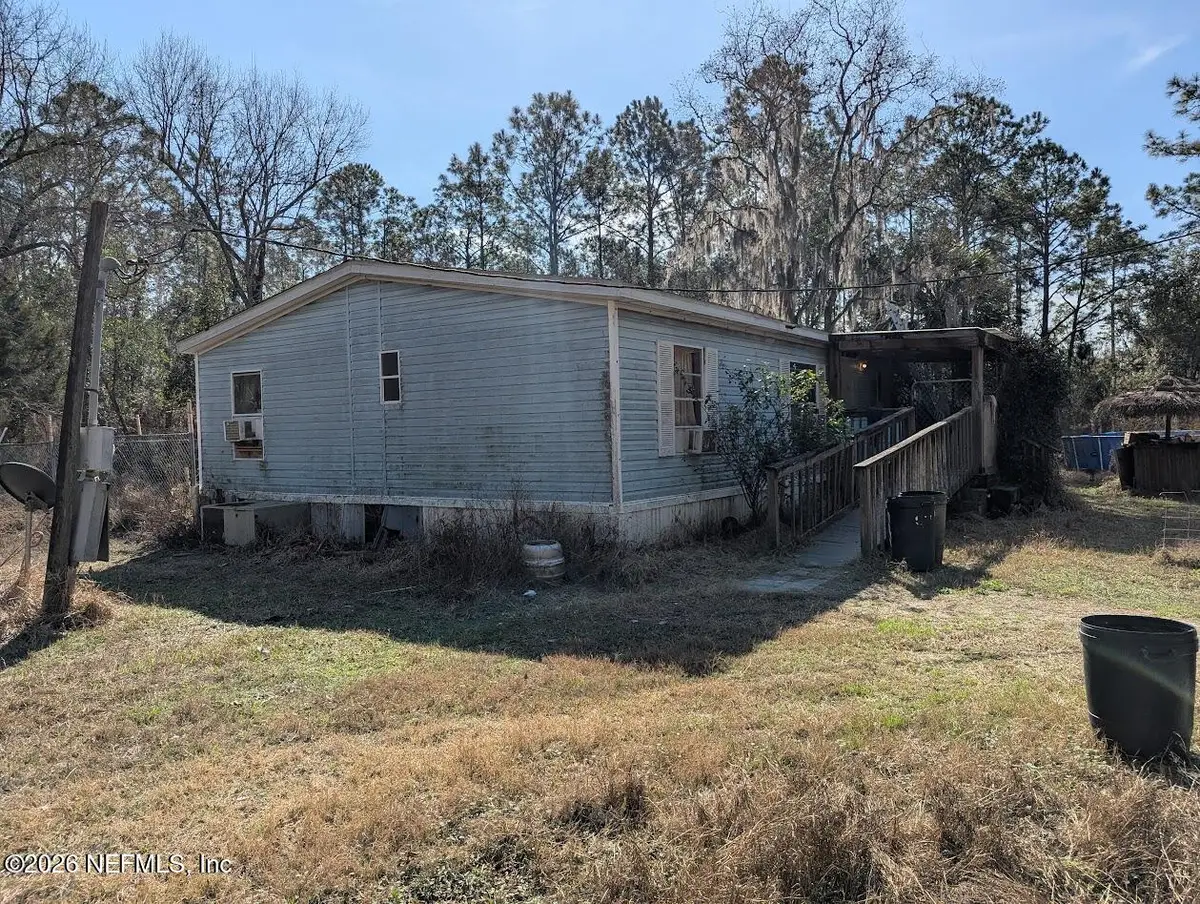 106 Lake Shore Road, Interlachen, FL 32148 - #1