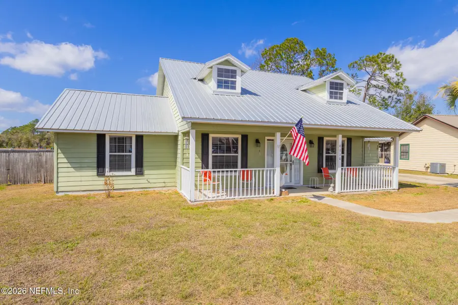 6110 W 4th Manor, Palatka, FL 32177 - #2