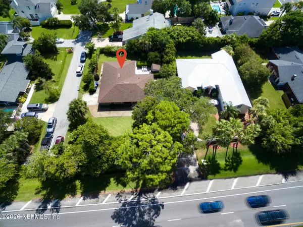 64 Phillips Avenue, Ponte Vedra Beach, FL 32082