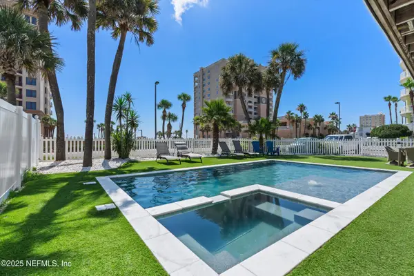 109 12th N Avenue, Jacksonville Beach, FL 32250