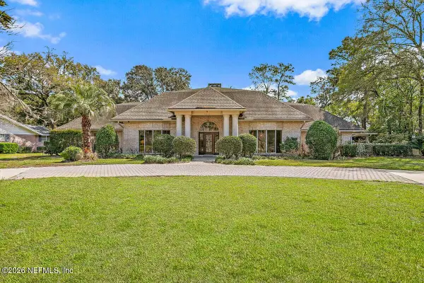 10116 Deerwood Club Road, Jacksonville, FL 32256
