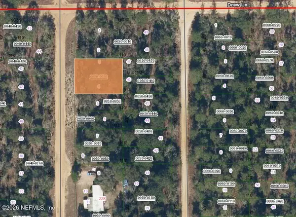 240 May Lane, Interlachen, FL 32148