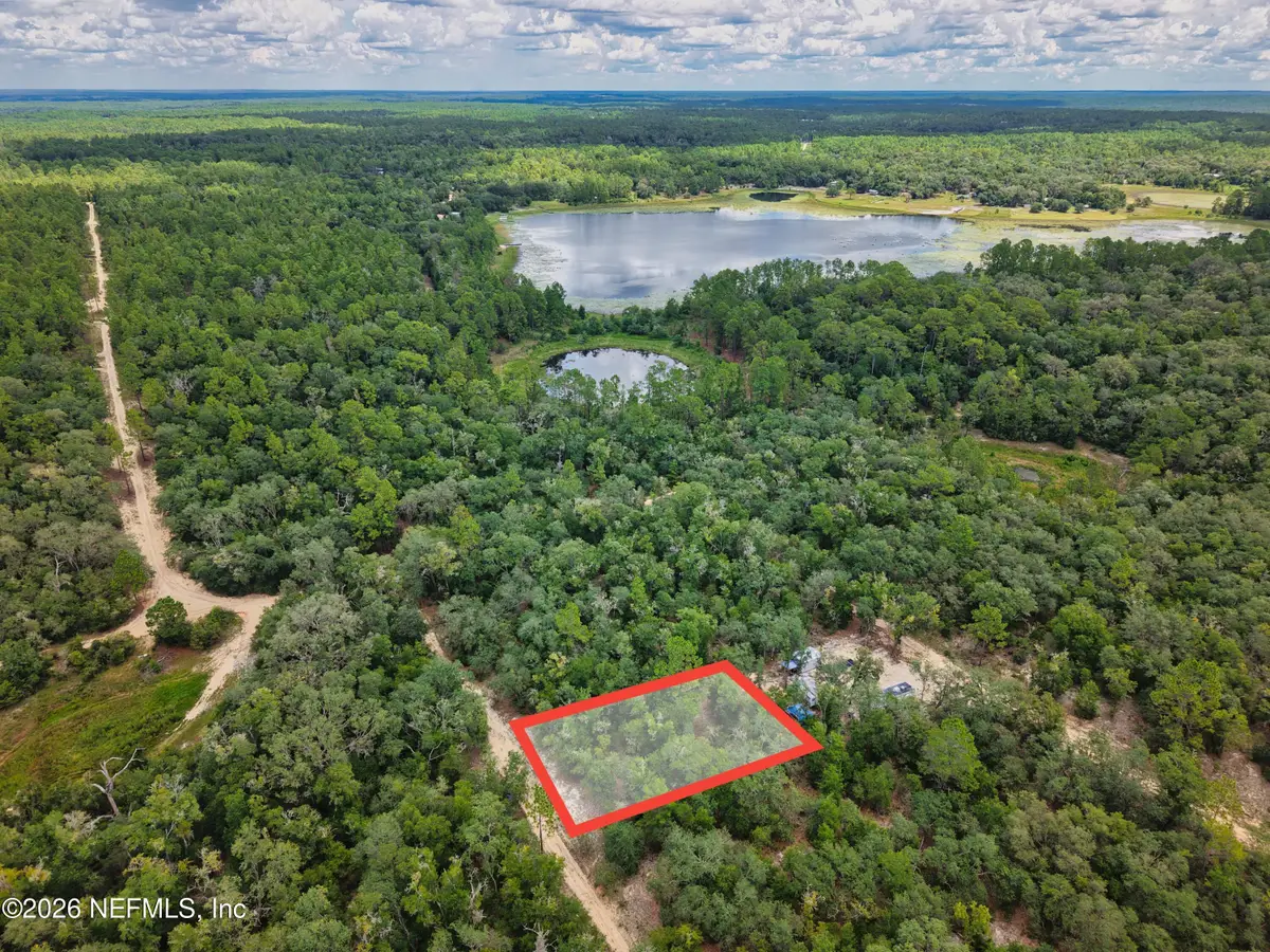 342 Mississippi Avenue, Hawthorne, FL 32640 - #1