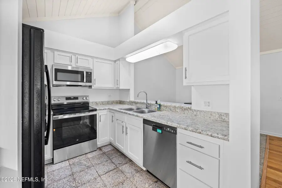 2209 Twin Pines N Circle, Jacksonville, FL 32246 - #3