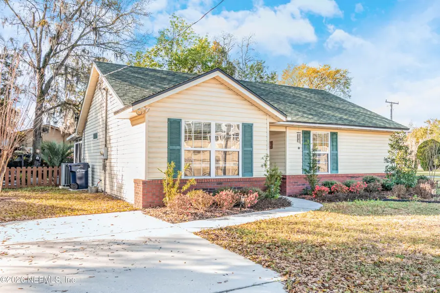 288 W Ohio Avenue, Macclenny, FL 32063 - #3