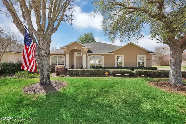 13696 Devan Lee E Drive, Jacksonville, FL 32226