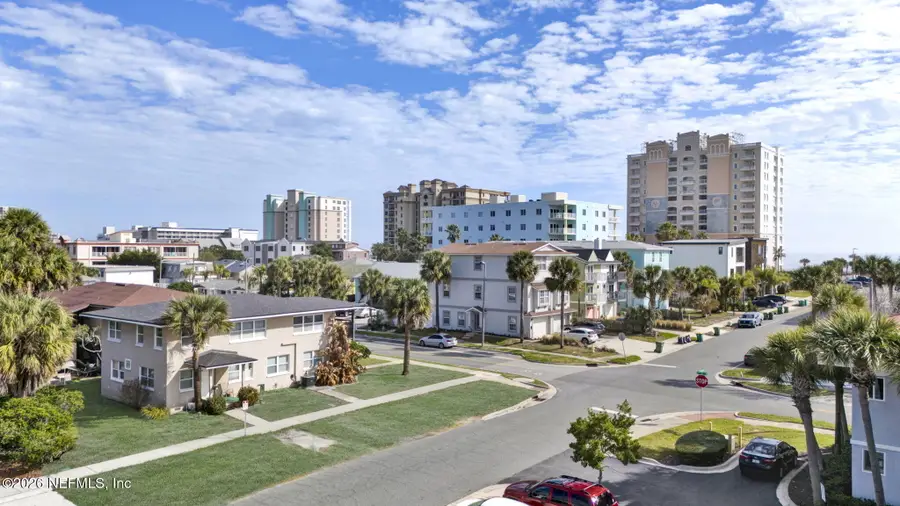 205 11th N Avenue, Jacksonville Beach, FL 32250 - #3