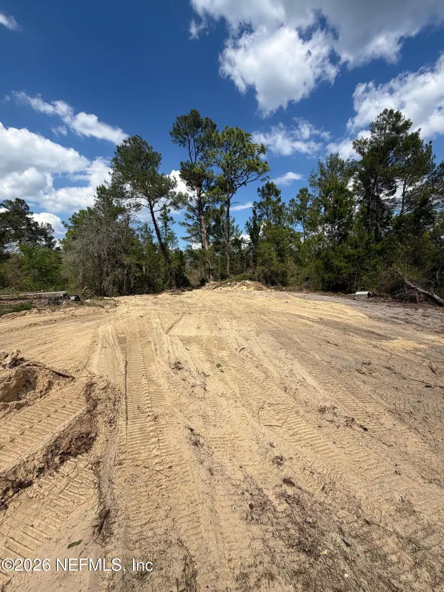 110 Lincoln Street, Satsuma, FL 32189 - #3