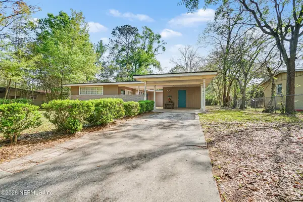 2115 Patou W Drive, Jacksonville, FL 32210