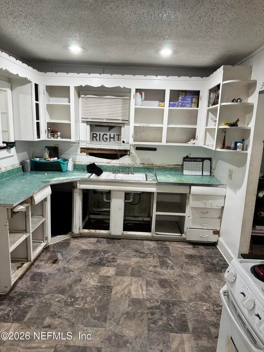 3915 Beverly Avenue, Jacksonville, FL 32208 - #3