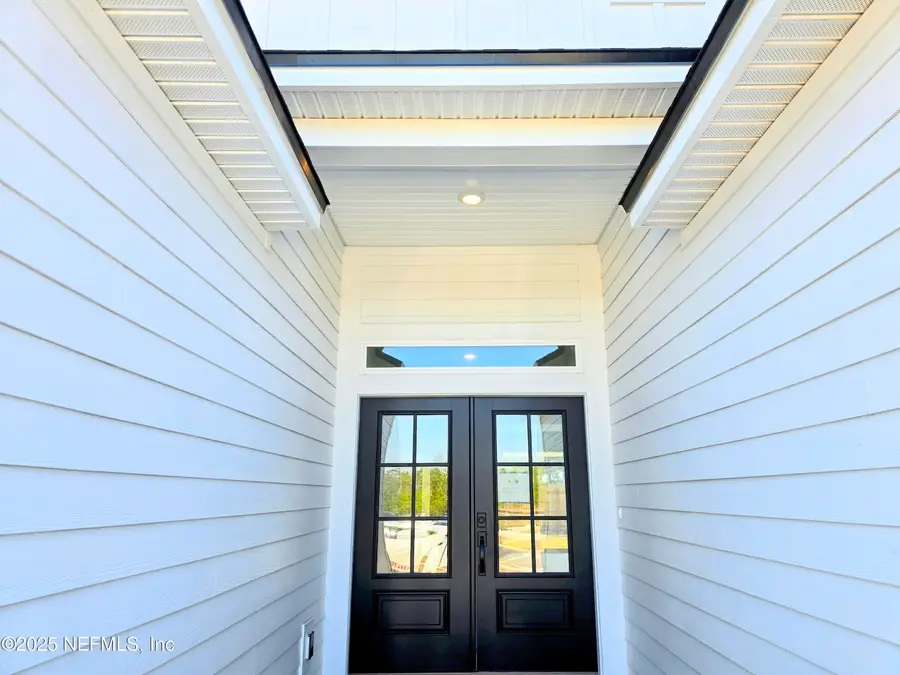 3465 Americana Drive, Green Cove Springs, FL 32043 - #2