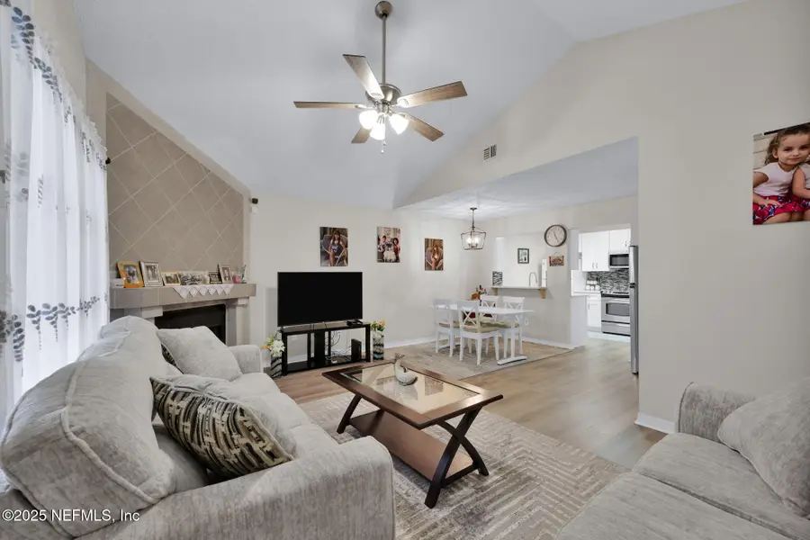 8300 Plaza Gate Lane #1122, Jacksonville, FL 32217 - #2