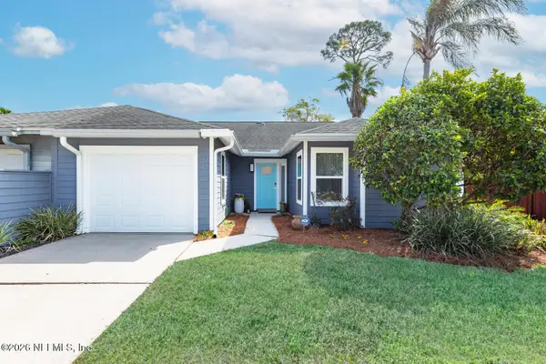 3127 Courtney Woods W Lane, Jacksonville, FL 32224