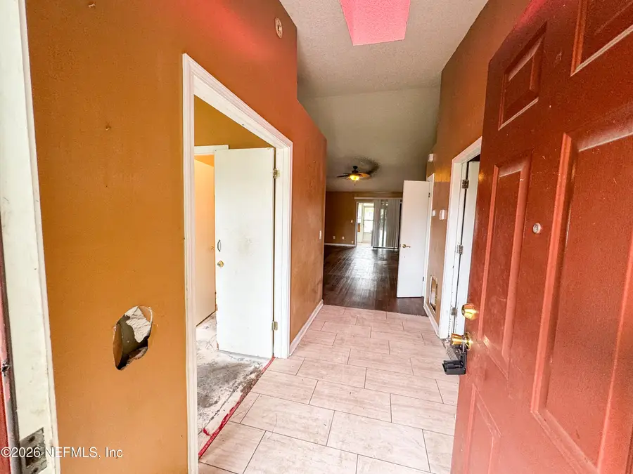 3861 Winter Berry E Road, Jacksonville, FL 32210 - #2