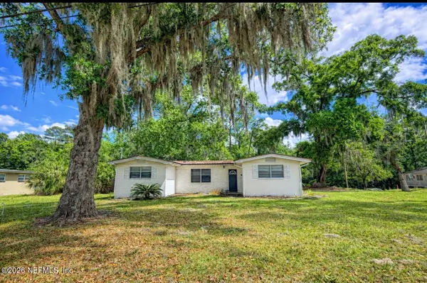 7421 Greenway Drive, Jacksonville, FL 32244