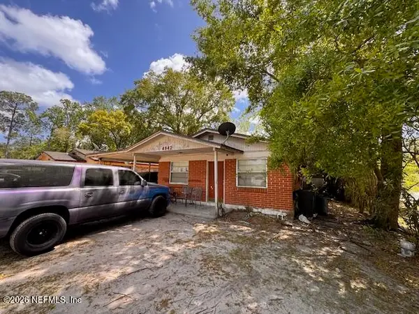 4942 Spring Glen Road, Jacksonville, FL 32207