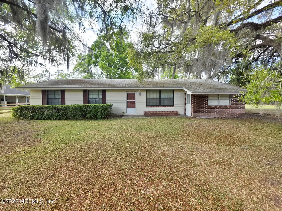 37204 W Third (includes Adjacent Lot) Street, Hilliard, FL 32046 - #1
