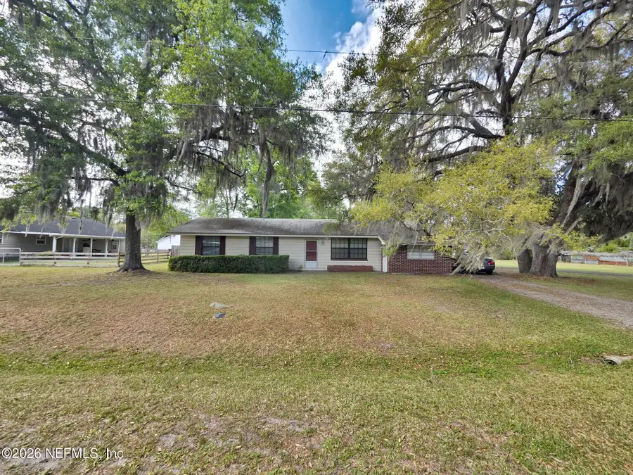 37204 W Third (includes Adjacent Lot) Street, Hilliard, FL 32046 - #2