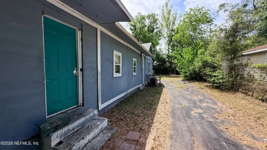 2202 W 1st Street, Jacksonville, FL 32209 - #3