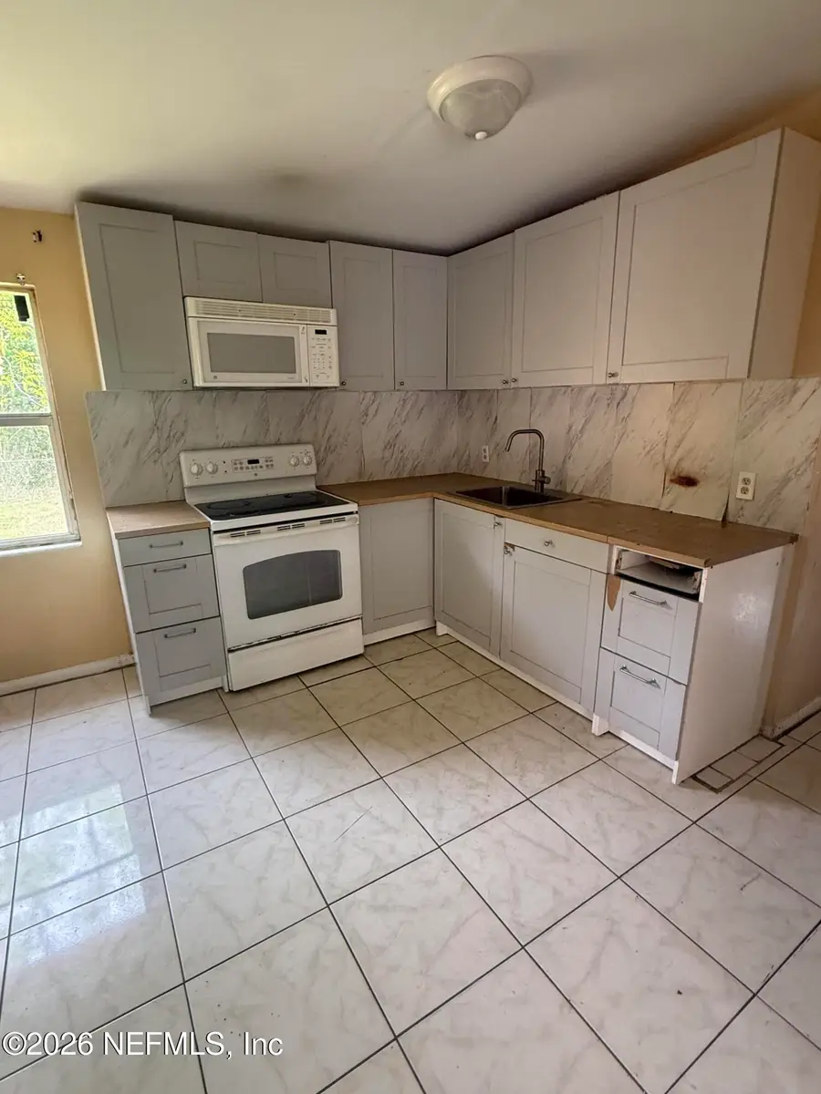 4207 Homer E Road, Jacksonville, FL 32209 - #2