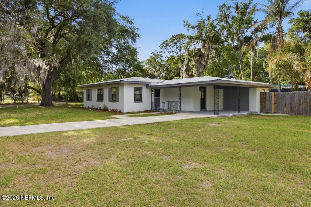 120 E Oak Hill Drive, Palatka, FL 32177 - #1