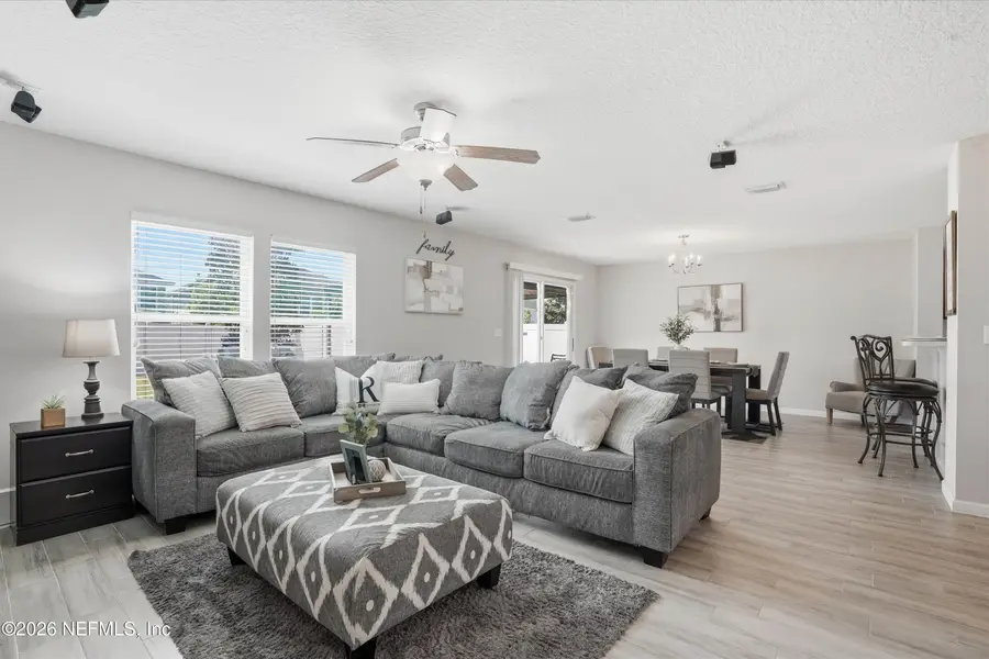 29 Auburn Oaks W Road, Jacksonville, FL 32218 - #3