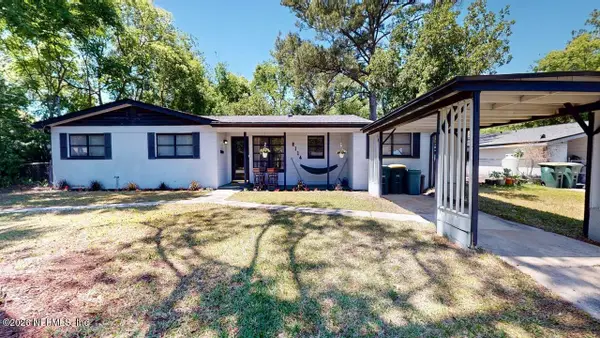 8114 Naranja W Drive, Jacksonville, FL 32217