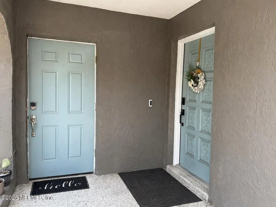 1291 Raleigh Court, Tarpon Springs, FL 34689 - #2