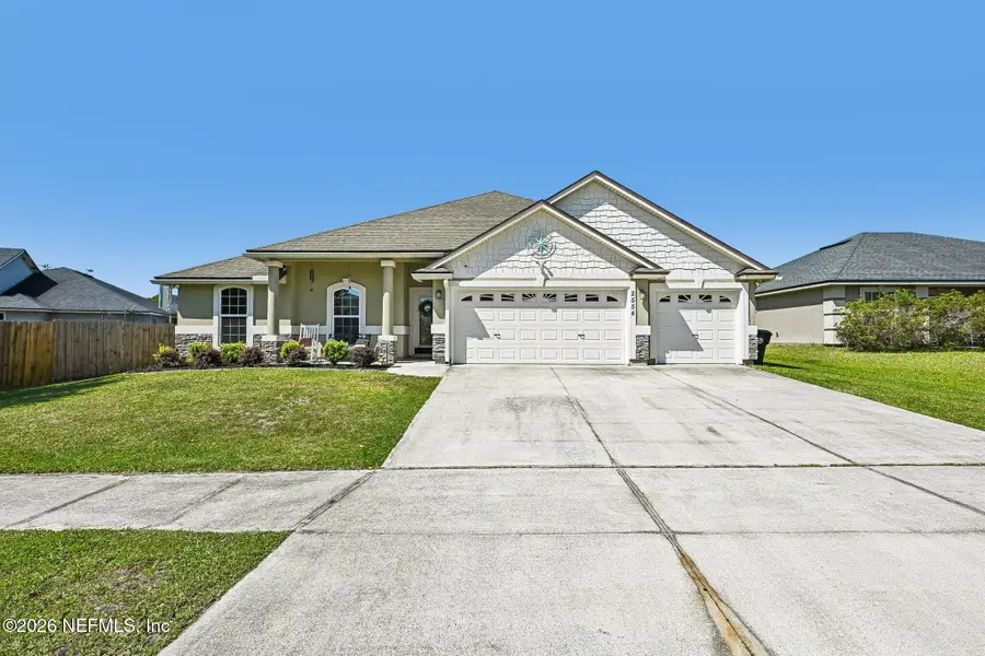 2554 Royal Pointe Drive, Green Cove Springs, FL 32043 - #2