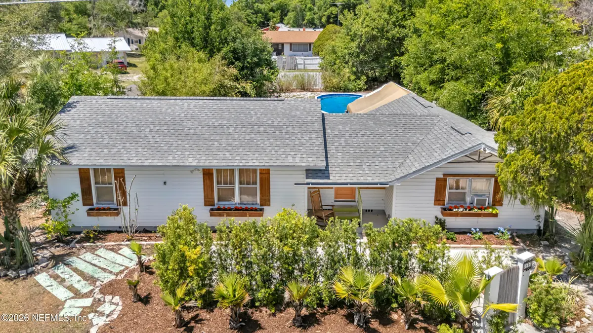 3560 Martin Avenue, Mount Dora, FL 32757 - #1