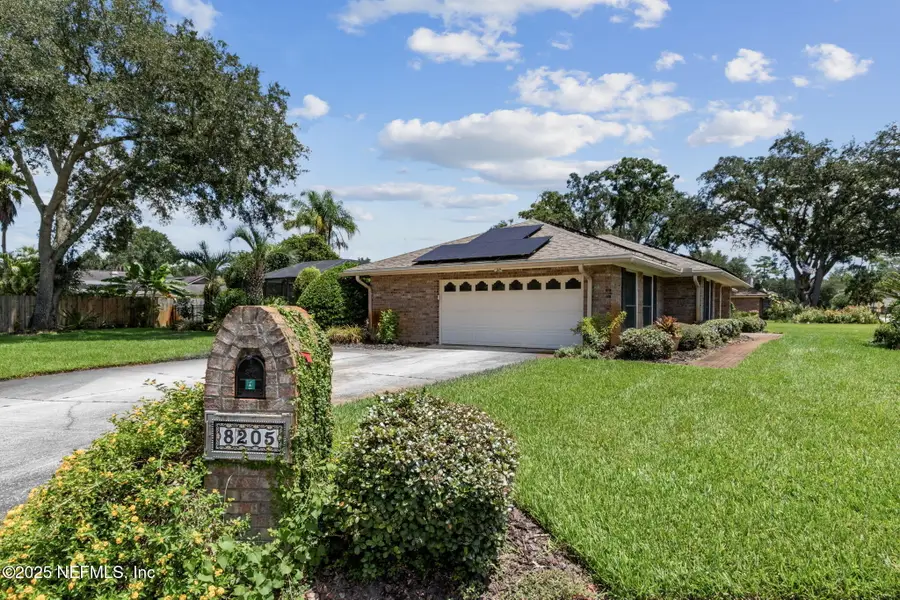 8205 Hidden Lake N Drive, Jacksonville, FL 32216 - #2