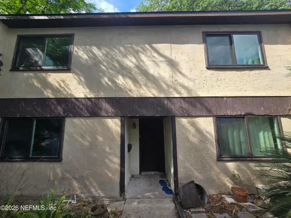 614 Oaks Hollow Court #C3-2, Jacksonville, FL 32211