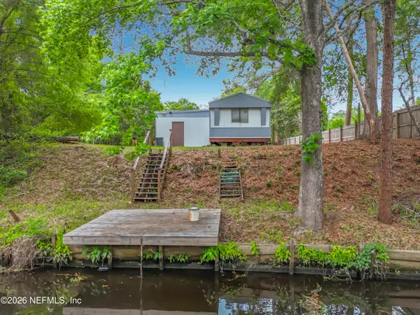 102 Waterway Drive, Palatka, FL 32187