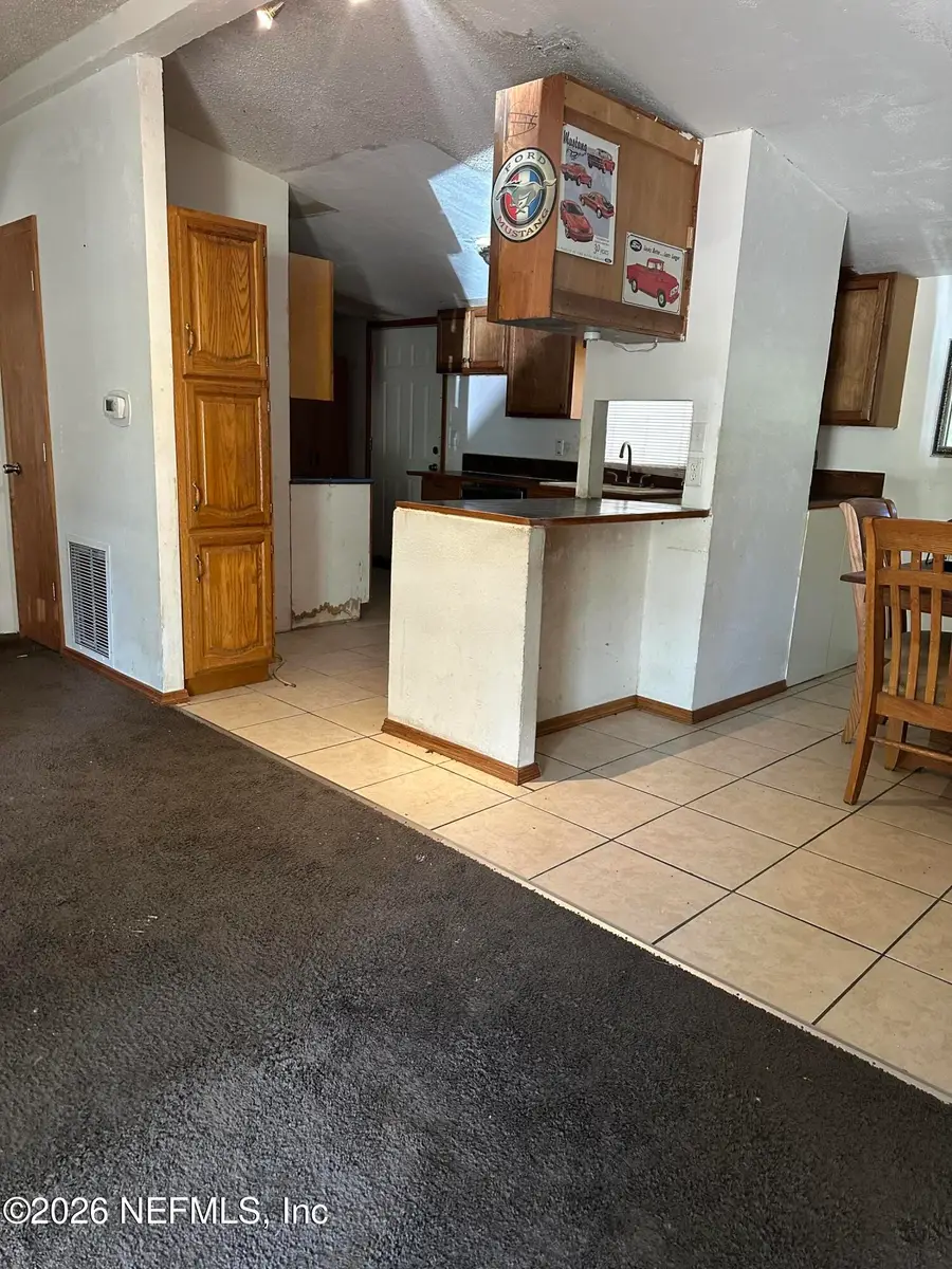 104 Tangerine Trail, Satsuma, FL 32189 - #2