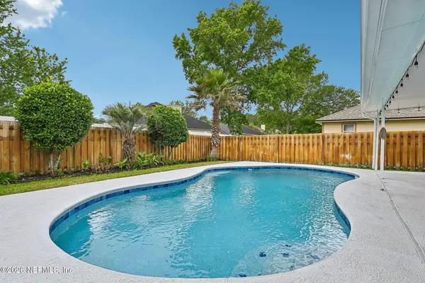 912 Buttercup Drive, St. Johns, FL 32259