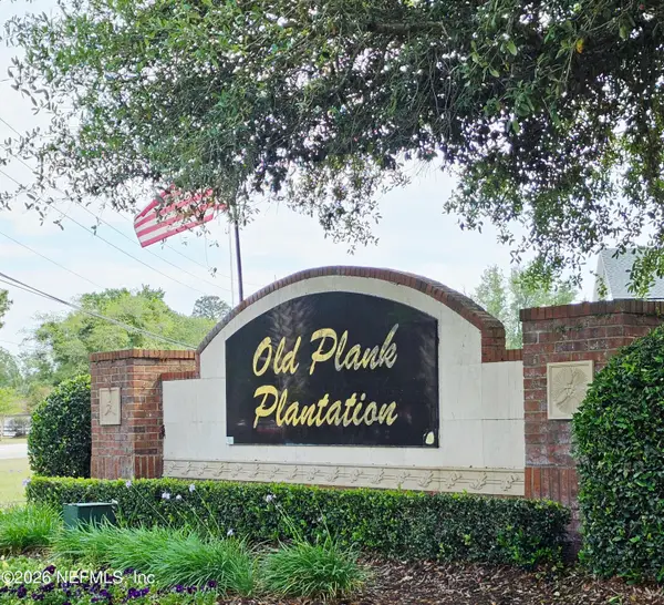 734 Martin Lakes E Drive, Jacksonville, FL 32220