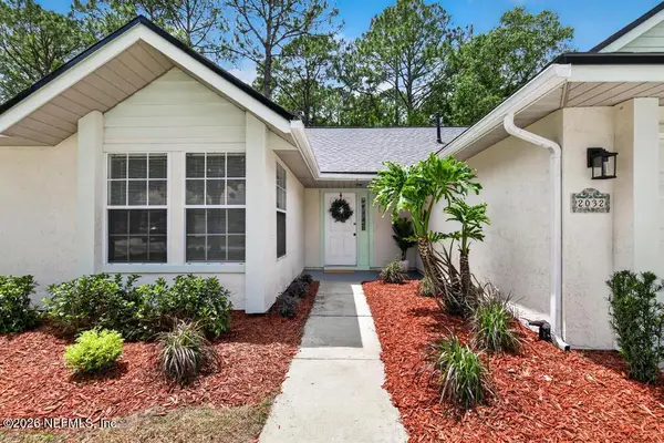 2032 St Martins W Drive, Jacksonville, FL 32246