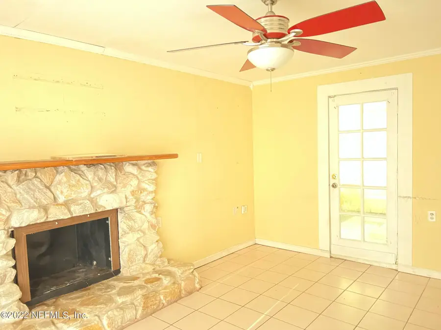 5715 Wiltshire Street, Jacksonville, FL 32211 - #3