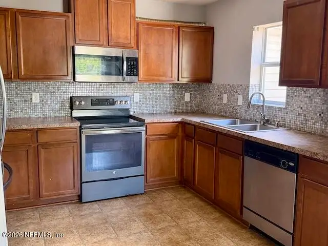 12221 Sand Lake Court, Jacksonville, FL 32218 - #3