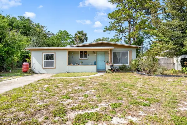 27 San Pablo N Circle, Jacksonville Beach, FL 32250
