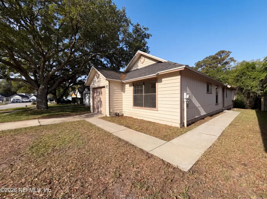 2512 Townsquare Drive, Jacksonville, FL 32216 - #2