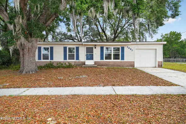 7807 Knoll N Drive, Jacksonville, FL 32221