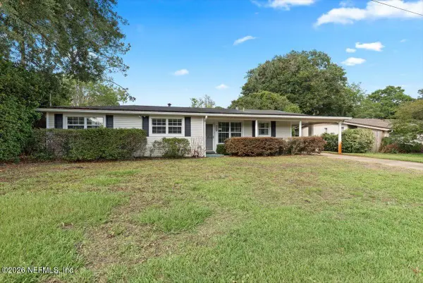 7935 Fresca Street, Jacksonville, FL 32217