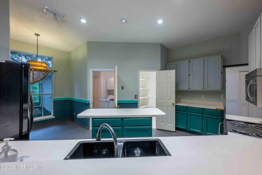 6034 Winding Bridge Drive, Jacksonville, FL 32277 - #3