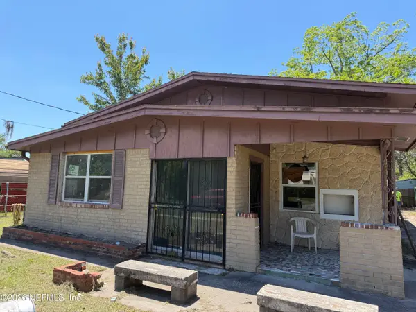 5720 Carnation Road, Jacksonville, FL 32209