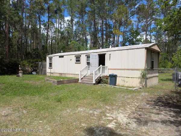 104 Moore Avenue, Interlachen, FL 32148