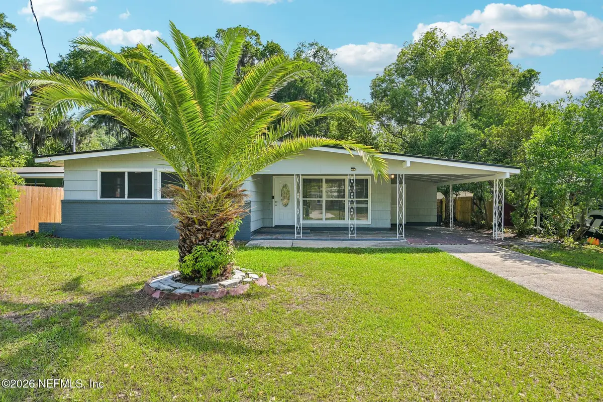 802 N Cypress Street, Green Cove Springs, FL 32043 - #1