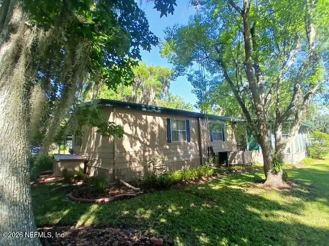 114 N Geraldo Road, East Palatka, FL 32131 - #3